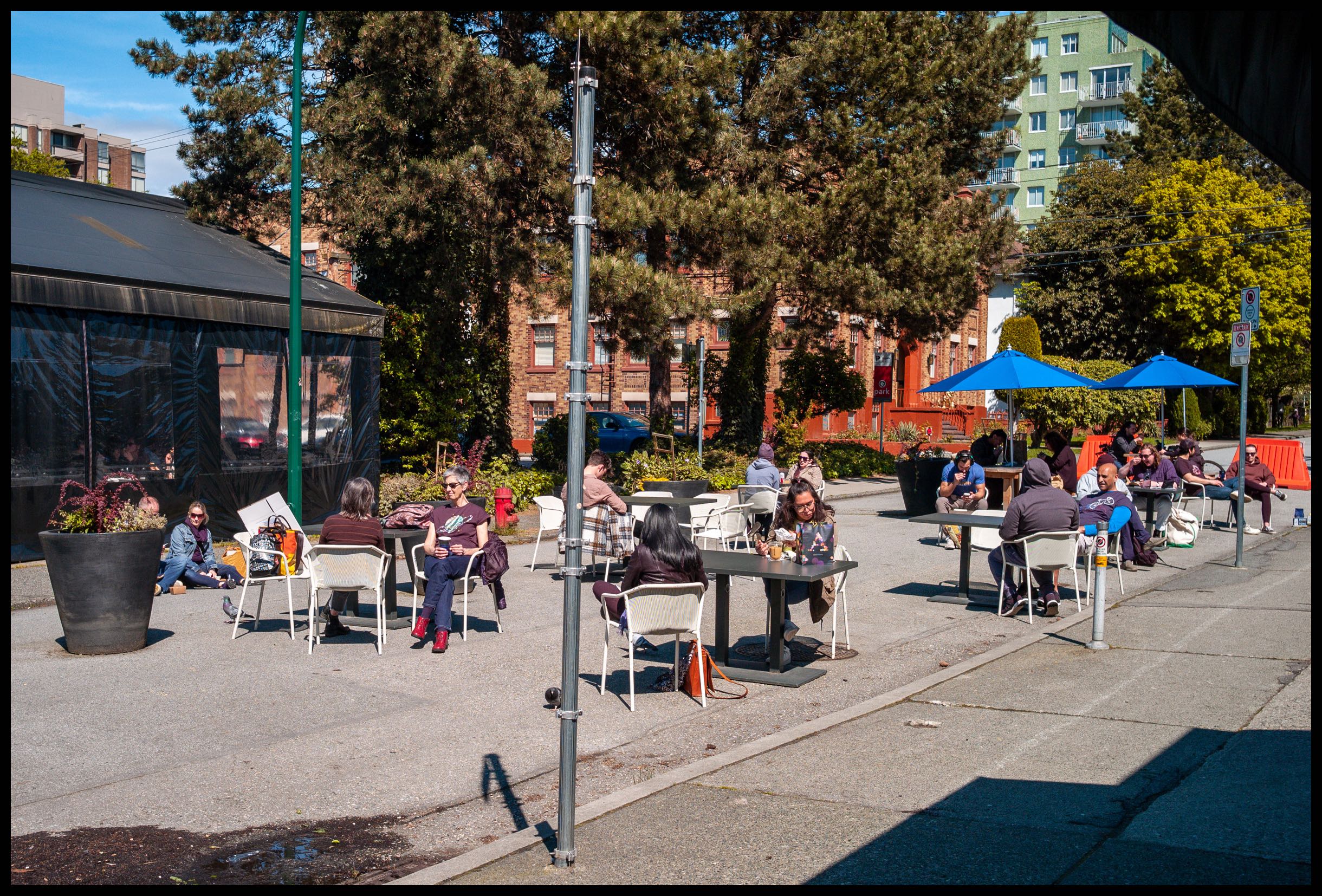 Al Fresco Plaza
