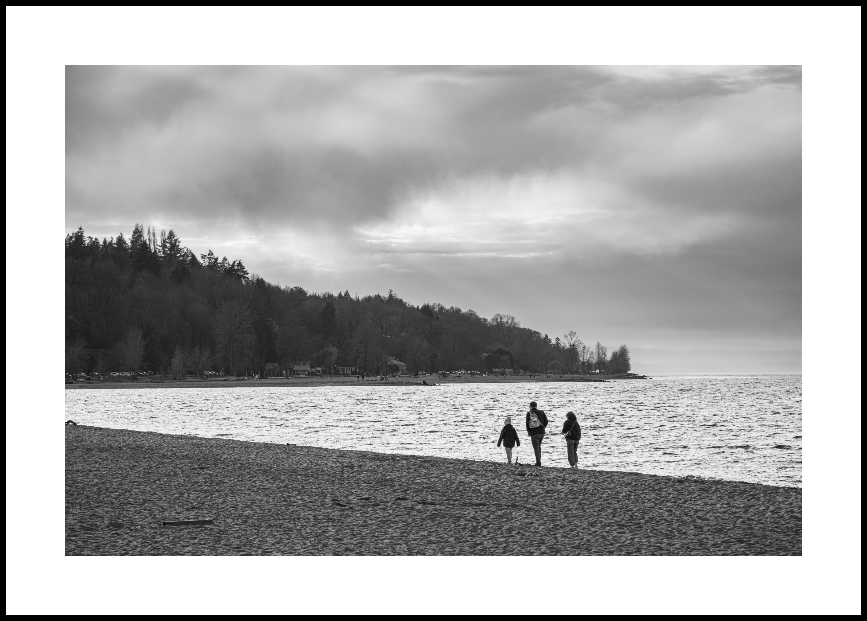 Shoreline Walk - Fujifilm X-T2, Fujinon 70-300mm @70mm f4.5