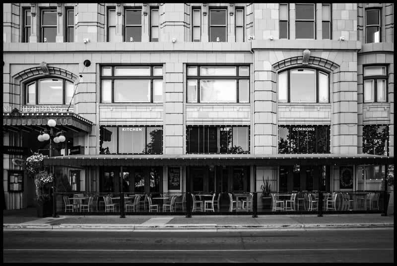 | KITCHEN | BAR | COMMONS |