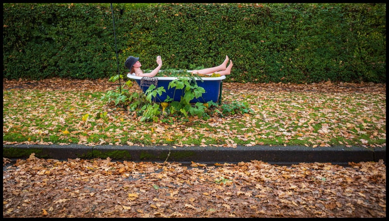 Leaf Bath 1