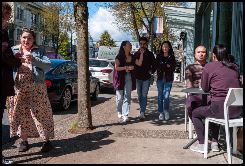 Al Fresco Sidewalk