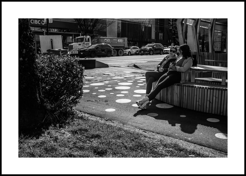 Urban Respite - Leica M10, Voigtlander 35mm f2.5 Color Skopar