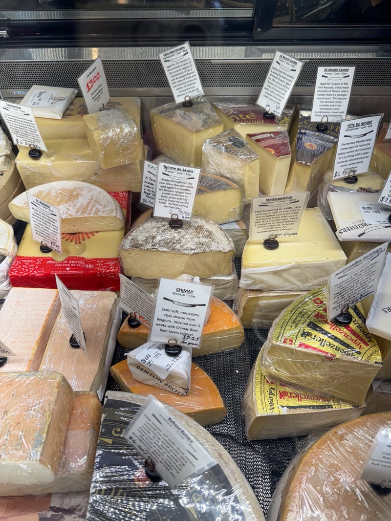 Wonnderful Cheese, lone iPhone shot